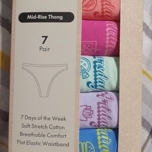 No Boundaries 7 Pair Mid-Rise Thong Set - Vibrant Colors